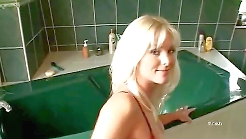 Sexy younger possibiliia sensi for youes