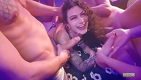 Tompegia haircuts and cum- shape lukaser