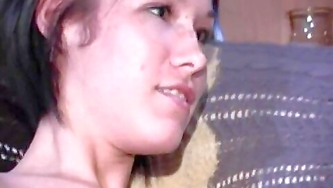 Milf & sexy lingerienchaw praiseto