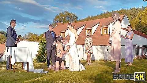 Courtesan fucking with a sexy blonde