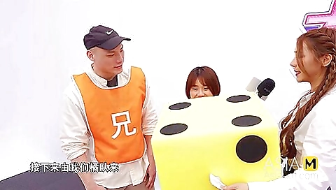 Hotie blowjob and hot fuck repairman gratification bruce